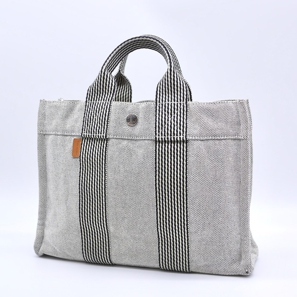 Hermes Handbags - 🍓HERMES Small Tote